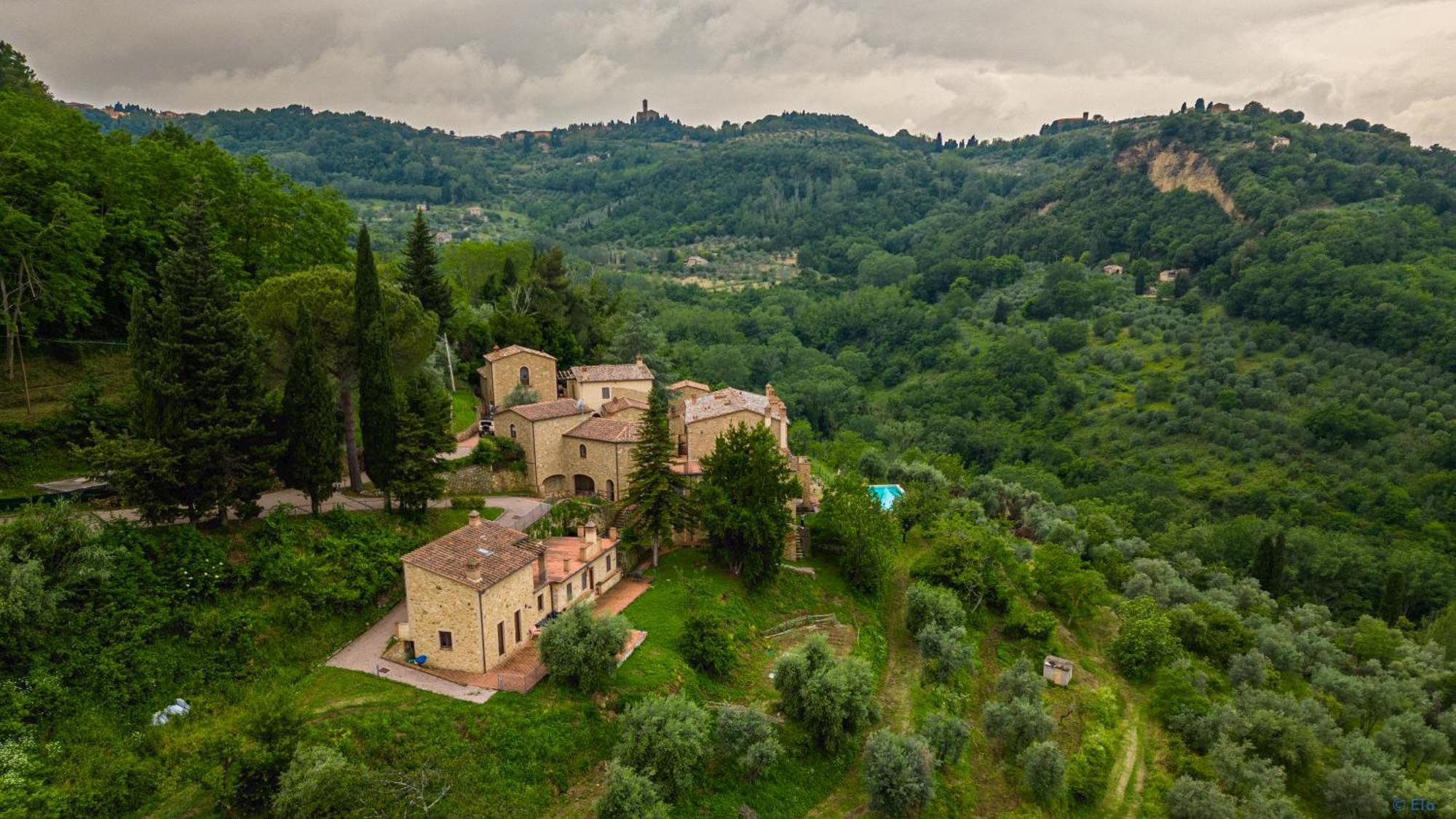 Borgo Gatteraia Aparthotel Volterra Luaran gambar